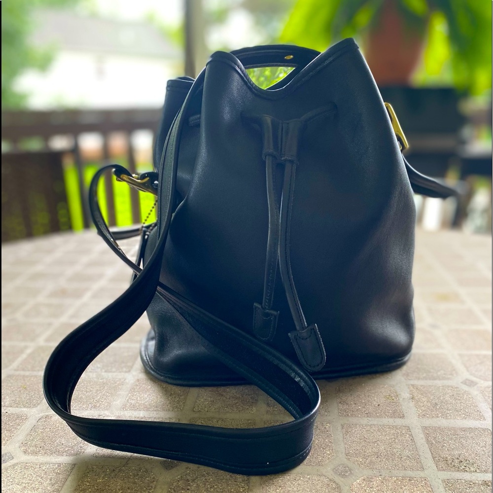 COACH Vintage Drawstring Bucket Bag
